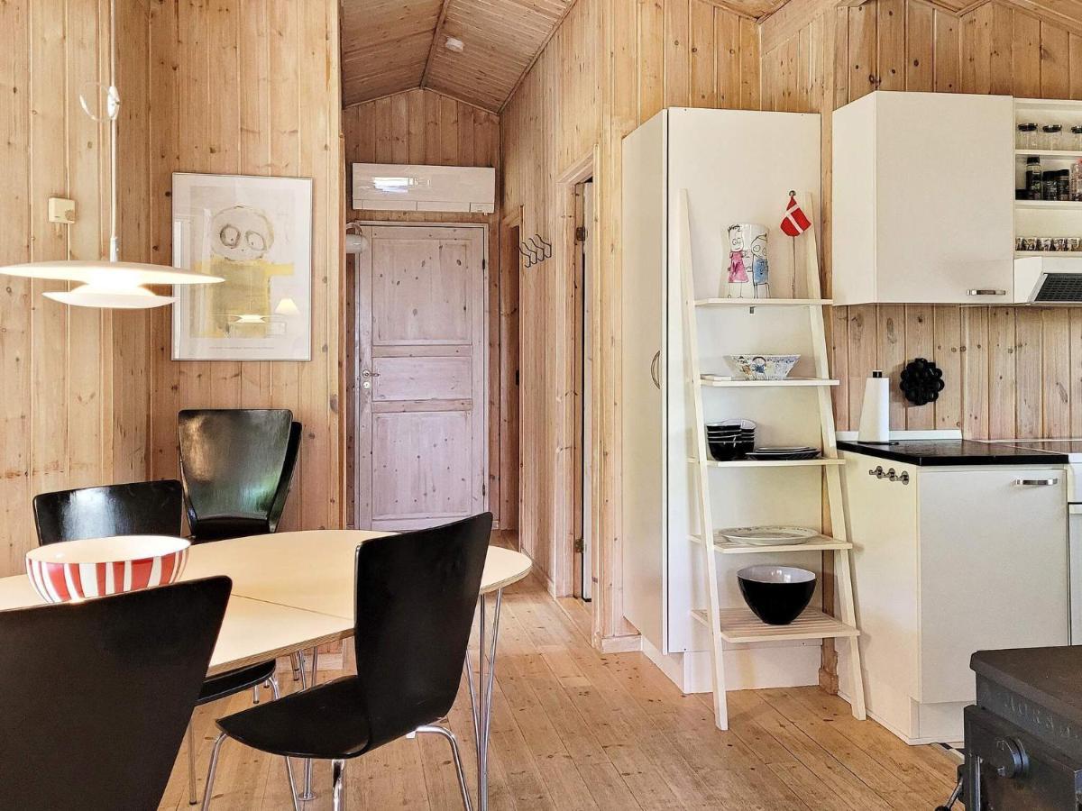 8 Person Holiday Home In Nex Snogebæk Esterno foto