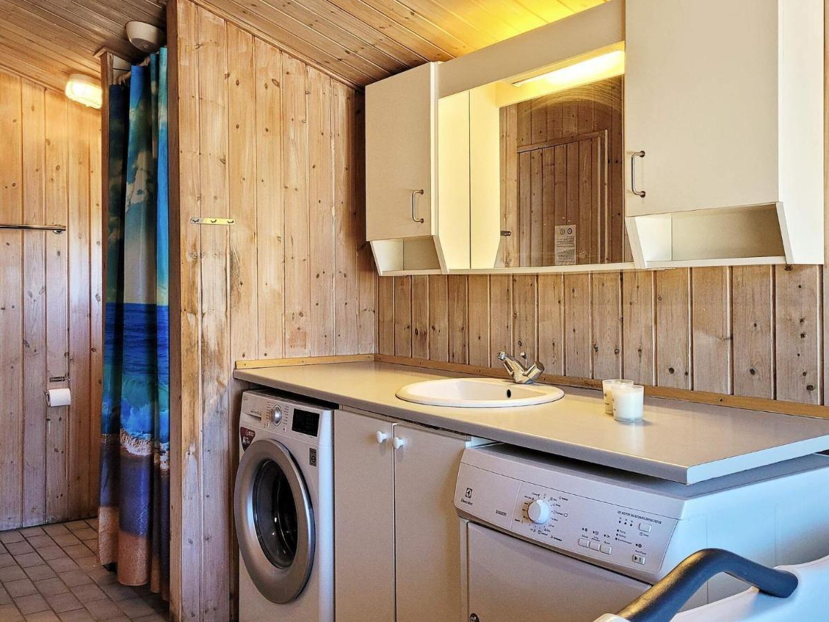8 Person Holiday Home In Nex Snogebæk Esterno foto